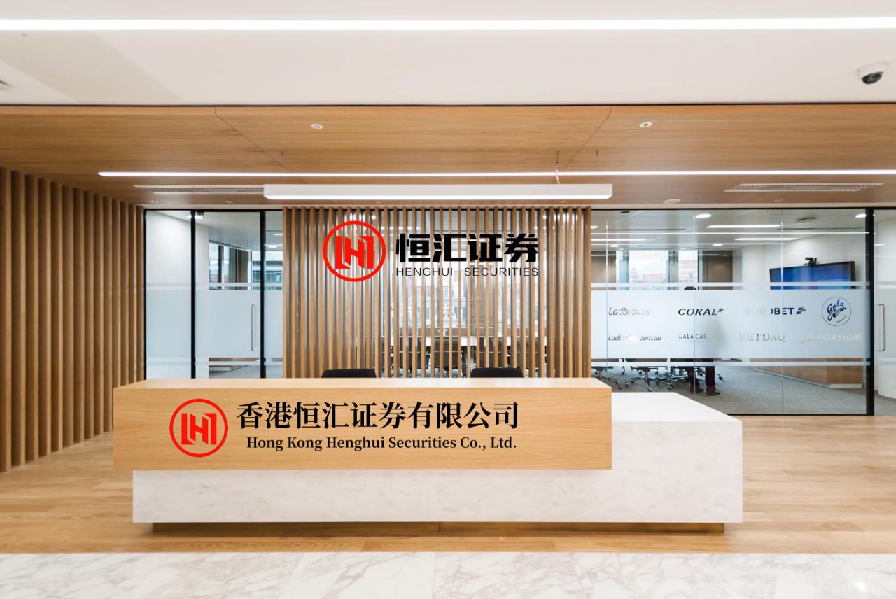 伯乐配资APP下载 印度2026共和日大阅兵彩排，队列整齐士气爆棚，艺术成...